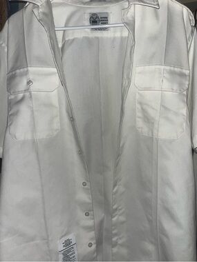 Defense Logistics Agency Men's White Short-Sleeve Utility Button-Down Shirt.